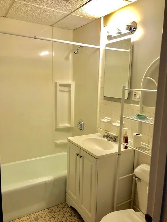 1 bed, 1 bath apartment for rent at 5 Turnpike Rd Unit 116, Townsend — photo 6 of 16