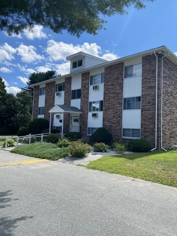 1 bed, 1 bath apartment for rent at 5 Turnpike Rd Unit 136, Townsend — photo 15 of 15