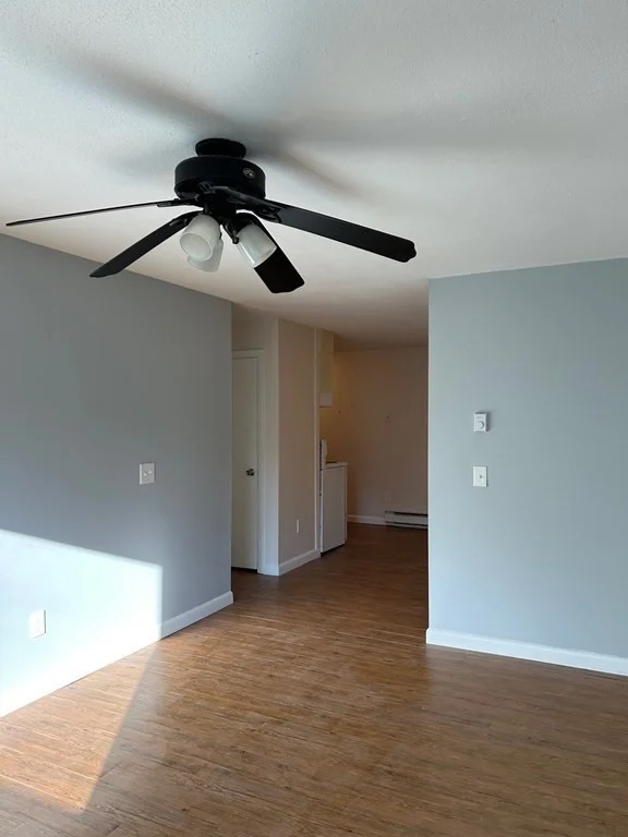1 bed, 1 bath apartment for rent at 5 Turnpike Rd Unit 27, Townsend — photo 4 of 24