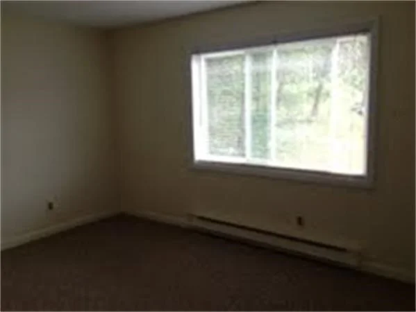 2 bed, 1 bath apartment for rent at 5 Turnpike Rd Unit 326, Townsend — photo 7 of 14