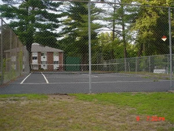 2 bed, 1 bath apartment for rent at 5 Turnpike Rd Unit 326, Townsend — photo 9 of 14