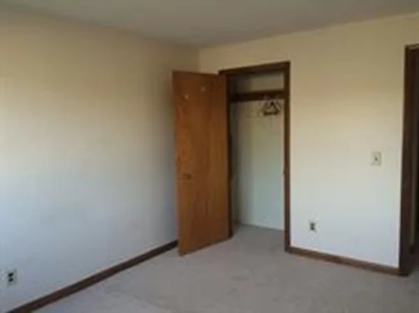Studio bed, 1 bath apartment for rent at 5 Turnpike Rd Unit 335, Townsend — photo 6 of 18