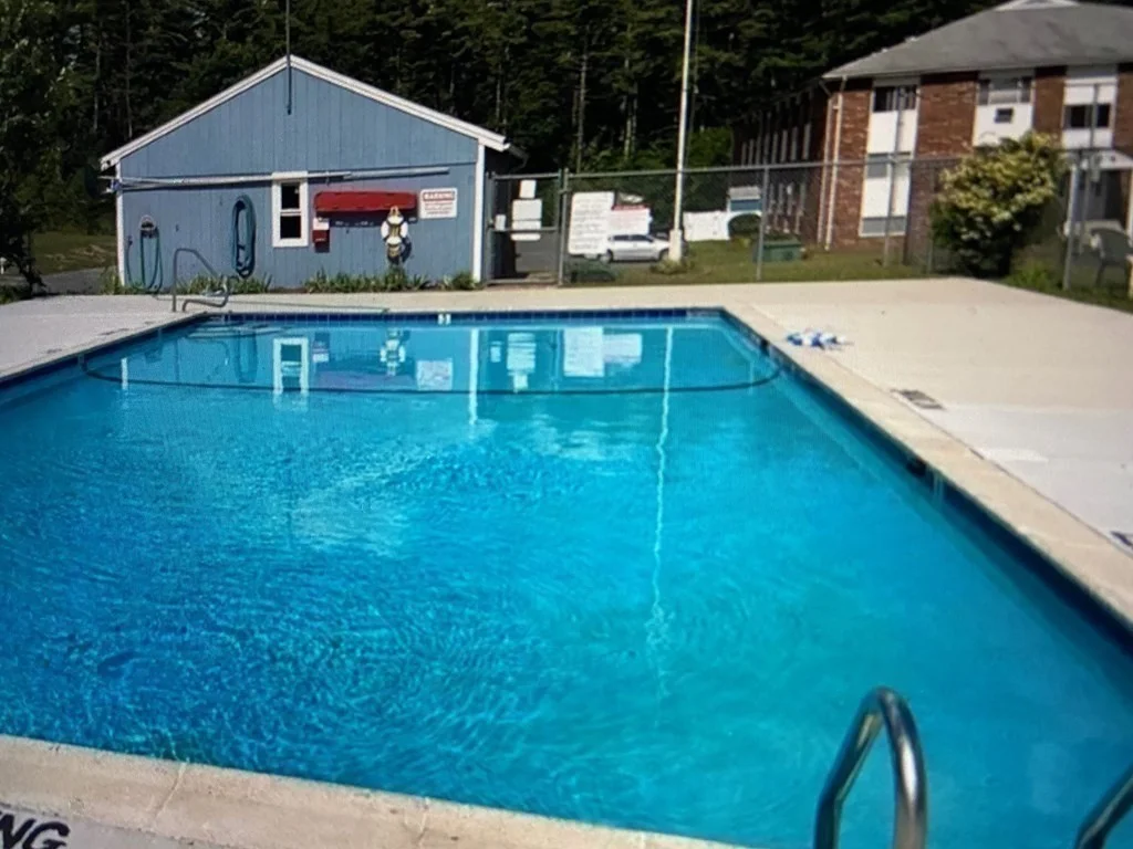 1 bed, 1 bath apartment for rent at 5 Turnpike Unit 232, Townsend — photo 12 of 19