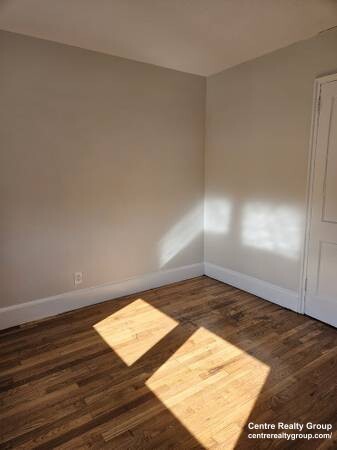 1 bed, 1 bath apartment for rent at 5 Victory Rd, Dorchester — photo 8 of 11