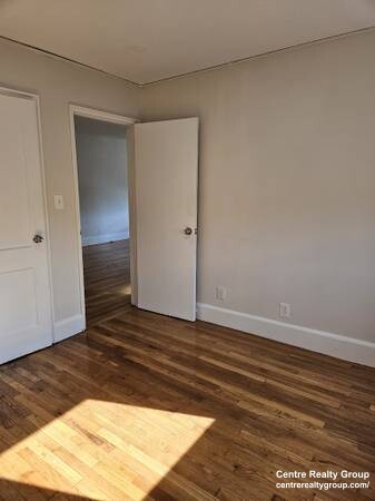 1 bed, 1 bath apartment for rent at 5 Victory Rd, Dorchester — photo 9 of 11