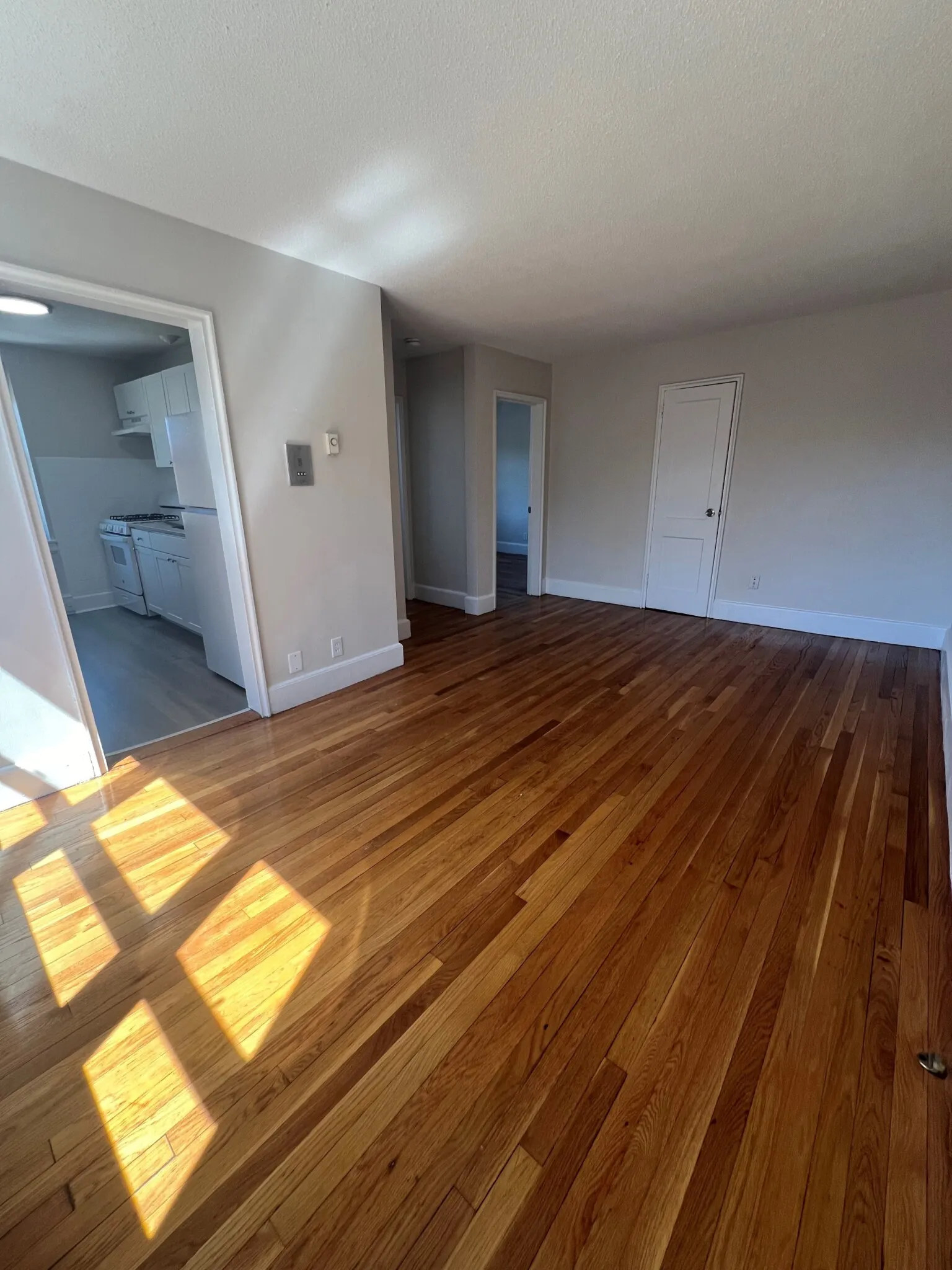 1 bed, 1 bath apartment for rent at 5 Victory Rd Unit 10, Dorchester — photo 7 of 8