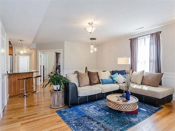 2 bed, 2 bath apartment for rent at 5 Vinal Ave Unit 2, Union Square — photo 1 of 16