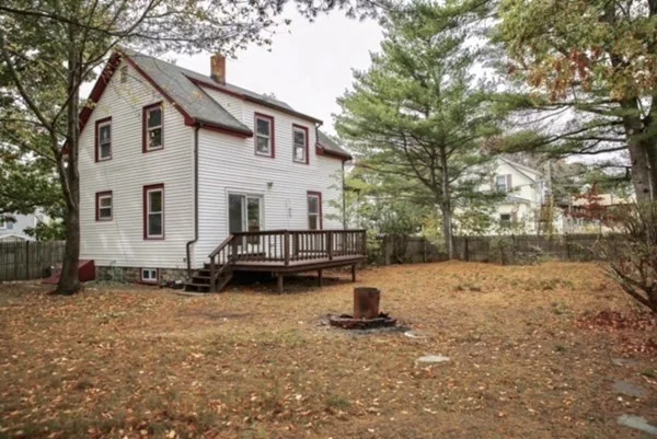 3 bed, 1 bath apartment for rent at 5 Vincent Ter, Saugus — photo 14 of 15