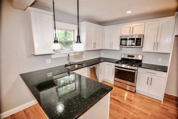 3 bed, 1 bath apartment for rent at 5 Vincent Ter, Saugus — photo 1 of 15