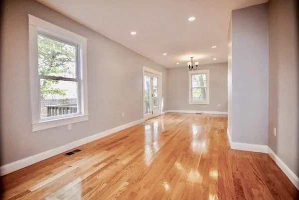 3 bed, 1 bath apartment for rent at 5 Vincent Ter, Saugus — photo 6 of 15