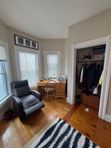 2 bed, 1 bath apartment for rent at 5 Vine St Unit 2, Marblehead — photo 17 of 21