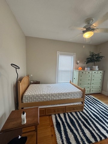 2 bed, 1 bath apartment for rent at 5 Vine St Unit 2, Marblehead — photo 16 of 21