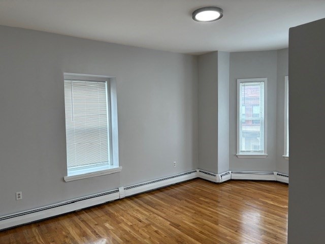 3 bed, 1 bath apartment for rent at 5 W Cottage Unit 2, Dorchester — photo 9 of 13