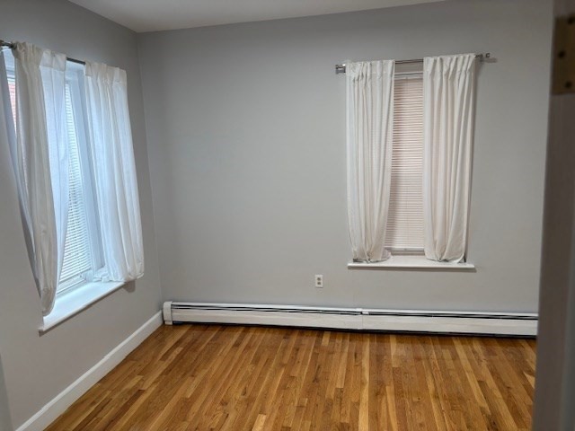 3 bed, 1 bath apartment for rent at 5 W Cottage Unit 2, Dorchester — photo 11 of 13