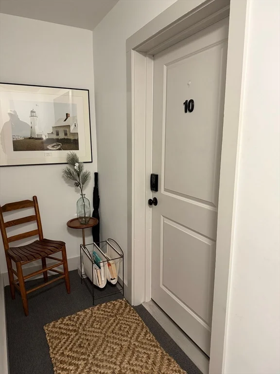 1 bed, 1 bath apartment for rent at 5 W Dane St Unit 10, Beverly — photo 2 of 13