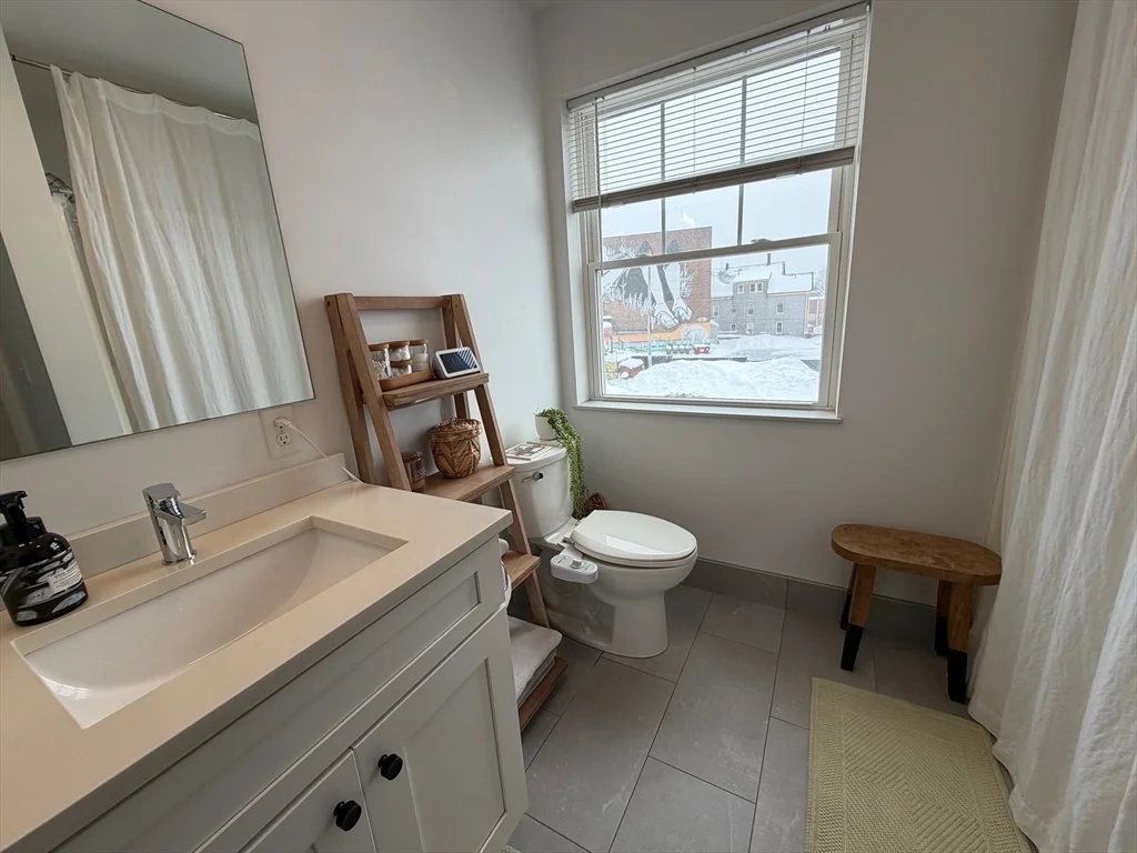 1 bed, 1 bath apartment for rent at 5 W Dane St Unit 10, Beverly — photo 9 of 13