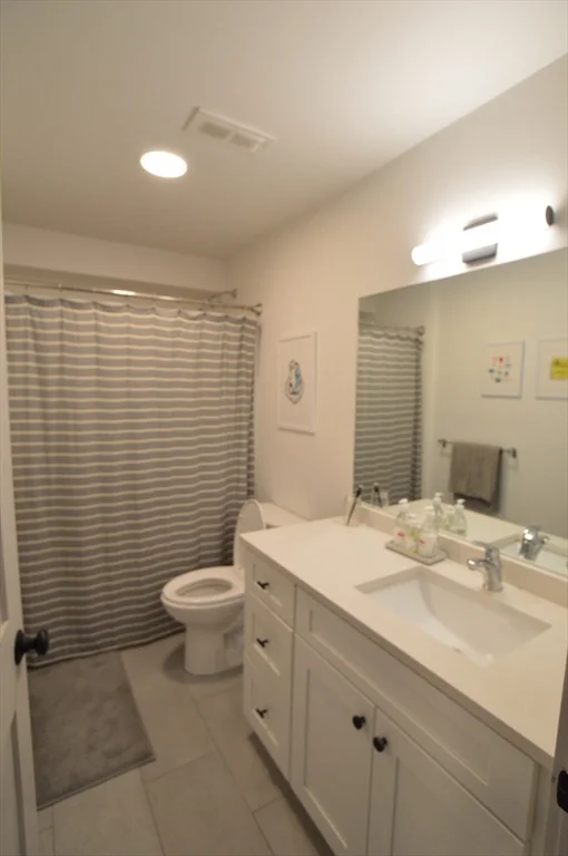 1 bed, 1 bath apartment for rent at 5 W Dane St Unit 4, Beverly — photo 4 of 10
