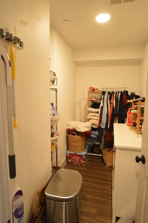 1 bed, 1 bath apartment for rent at 5 W Dane St Unit 4, Beverly — photo 6 of 10