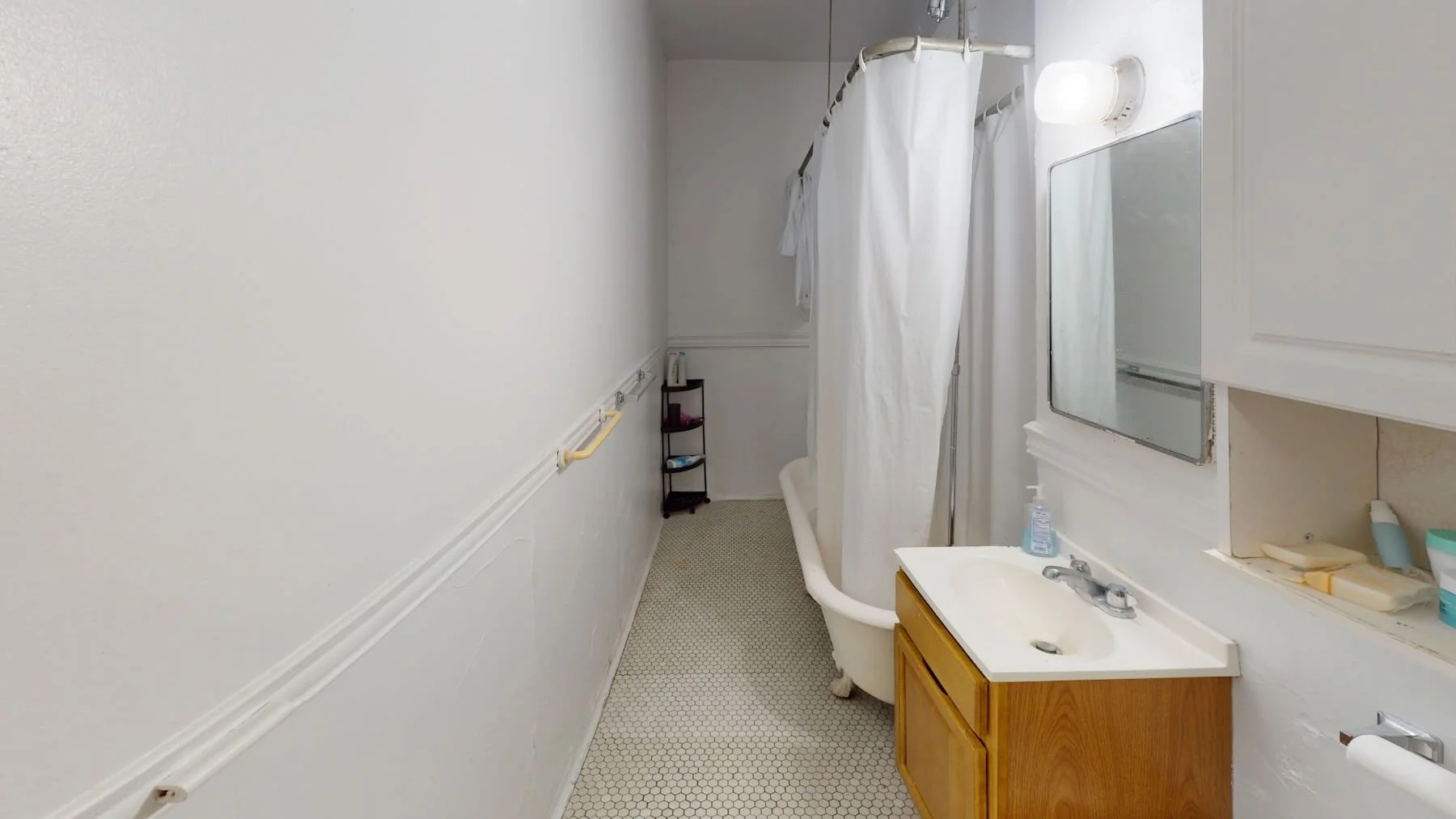 2 bed, 1 bath apartment for rent at 5 Walbridge St Unit 14, Brighton — photo 5 of 7