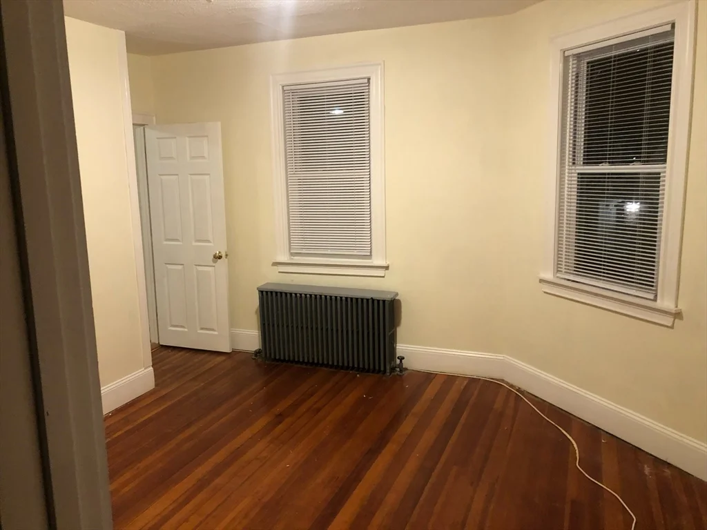 2 bed, 1 bath apartment for rent at 5 Waldo St Unit 1, Dedham — photo 6 of 7