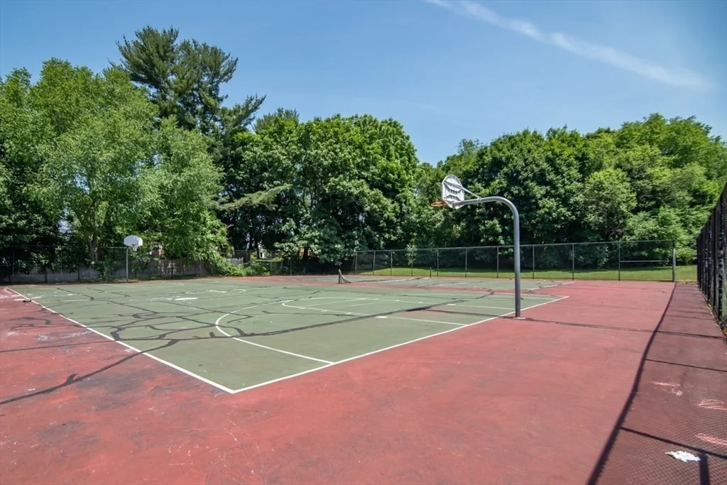 3 bed, 1 bath apartment for rent at 5 Walker Rd Unit 2, Barker — photo 4 of 32