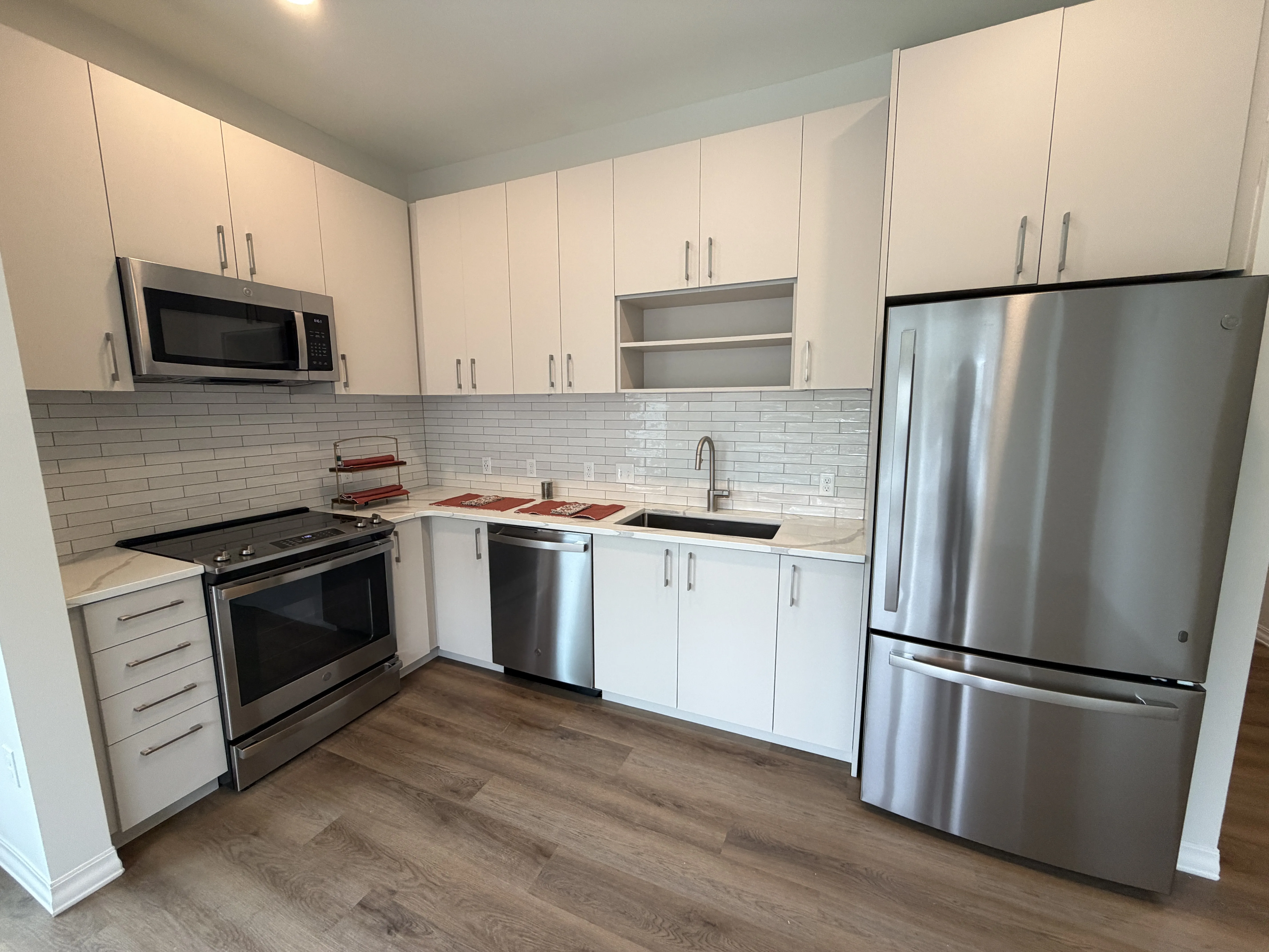 3 bed, 2 bath apartment for rent at 5 Washington St Unit 207, Brighton — photo 2 of 18