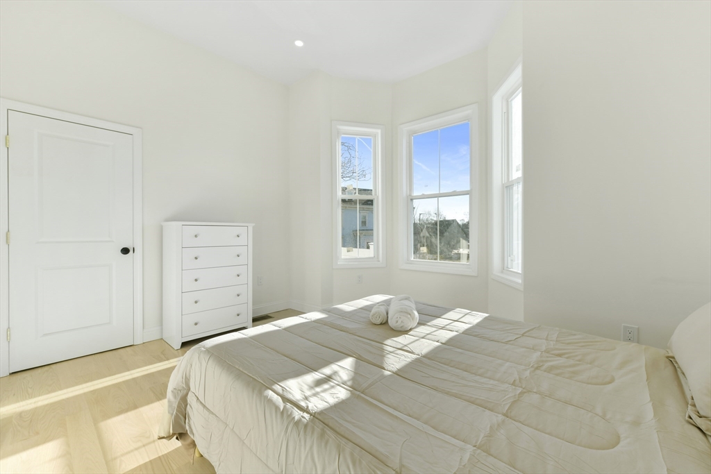 2 bed, 2 bath apartment for rent at 5 Wayland St Unit 1, Dorchester — photo 9 of 17