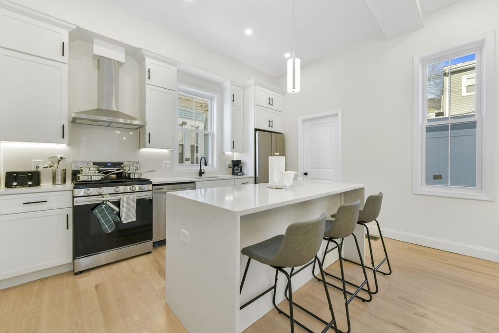 2 bed, 2 bath apartment for rent at 5 Wayland St Unit 1, Dorchester — photo 5 of 17