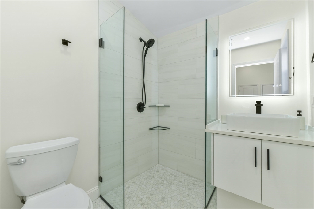 2 bed, 2 bath apartment for rent at 5 Wayland St Unit 1, Dorchester — photo 10 of 17