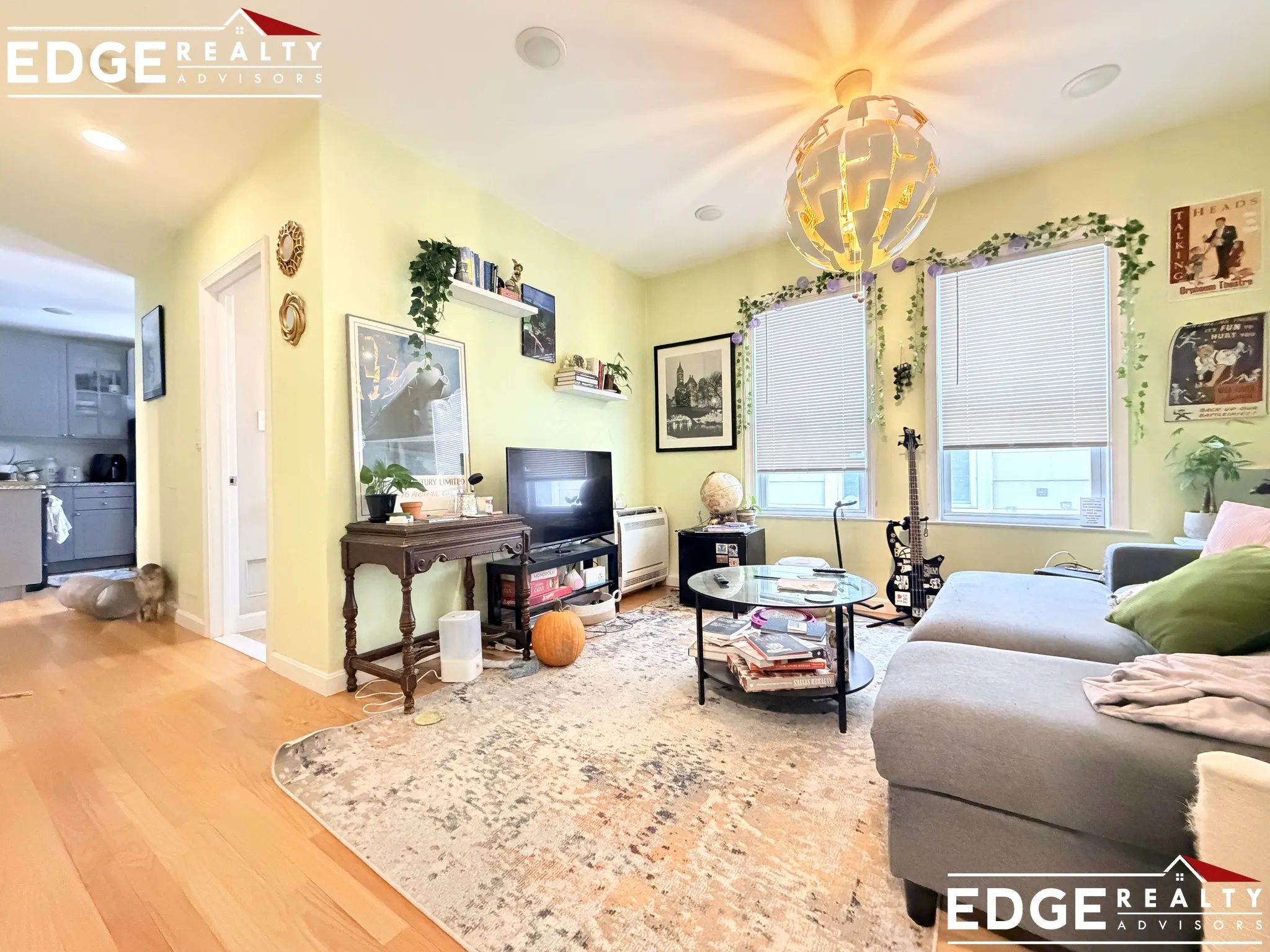3 bed, 1 bath apartment for rent at 5 Weitz St Unit 2, Allston — photo 4 of 9