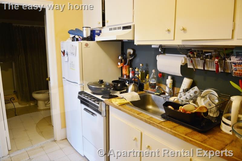 Studio bed, 1 bath apartment for rent at 5 Wendell St Unit 2, Harvard Square