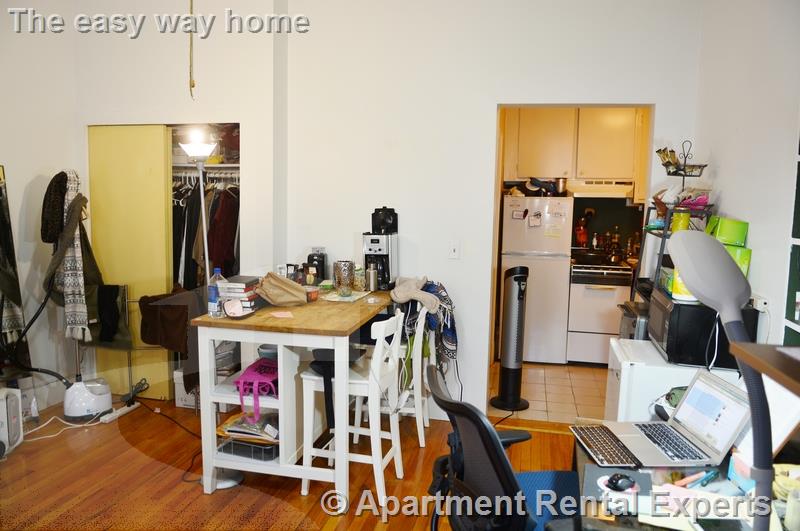 Studio bed, 1 bath apartment for rent at 5 Wendell St Unit 2, Harvard Square — photo 6 of 9