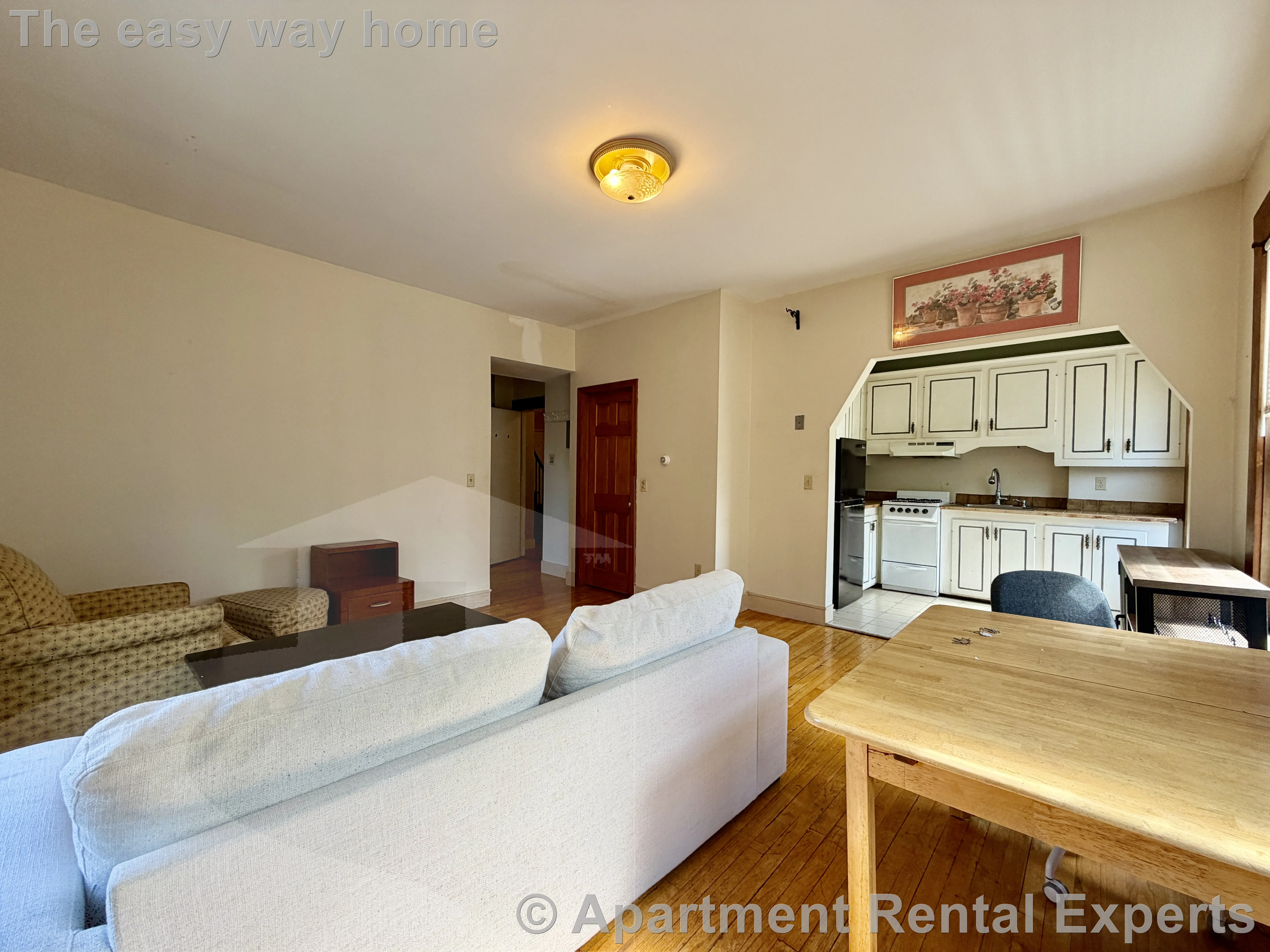 1 bed, 1 bath apartment for rent at 5 Wendell St Unit 3, Harvard Square — photo 2 of 11