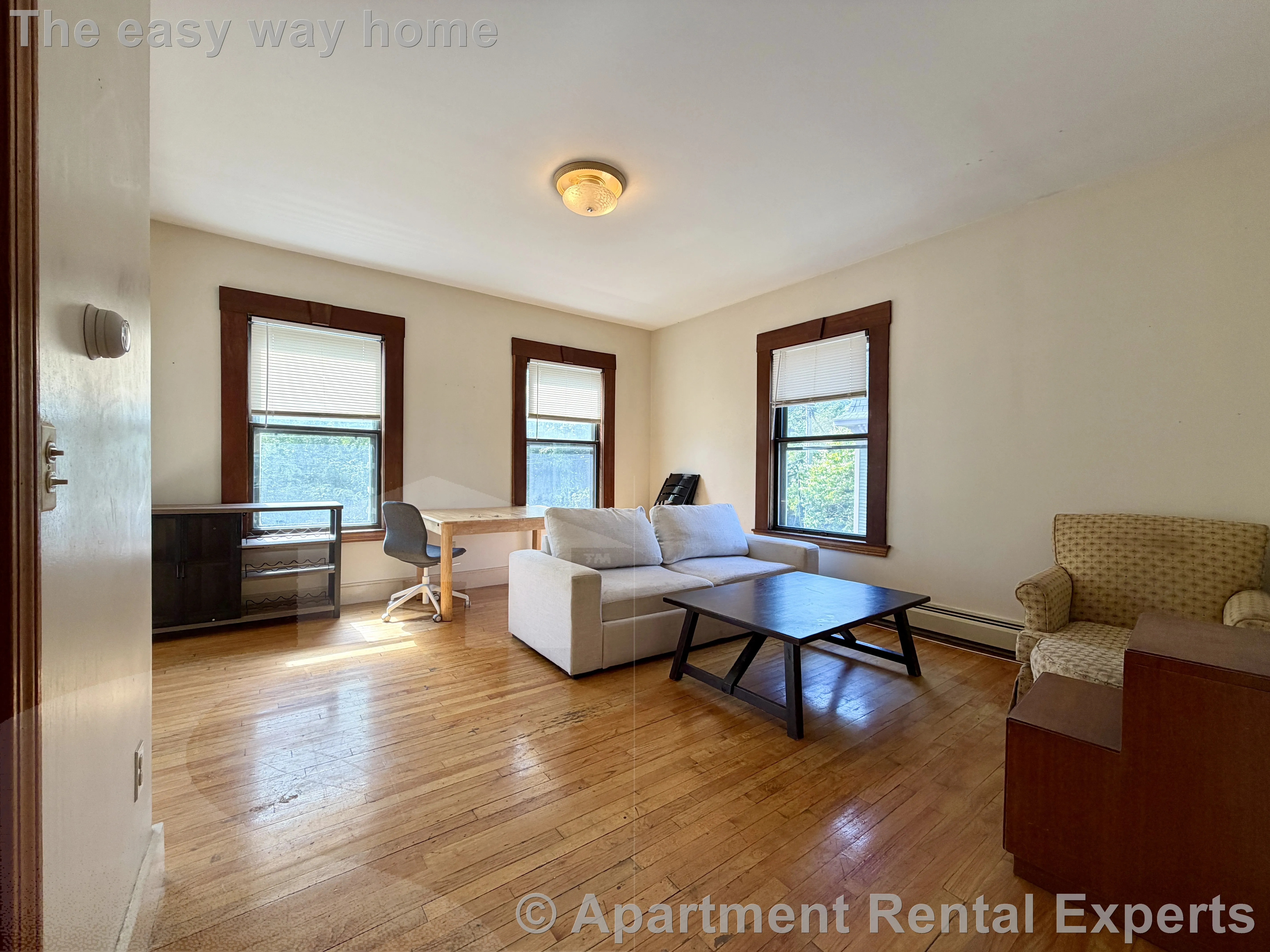 1 bed, 1 bath apartment for rent at 5 Wendell St Unit 3, Harvard Square — photo 3 of 11
