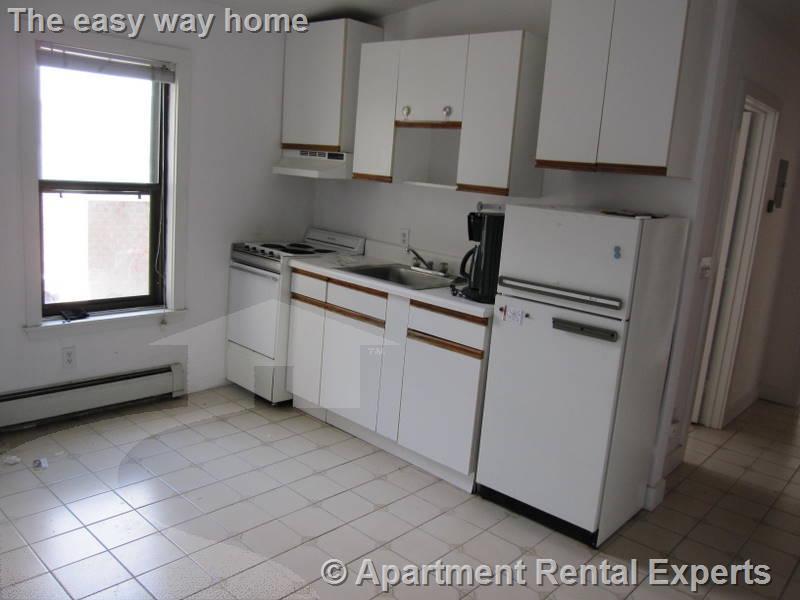 1 bed, 1 bath apartment for rent at 5 Wendell St Unit 4, Harvard Square — photo 3 of 7