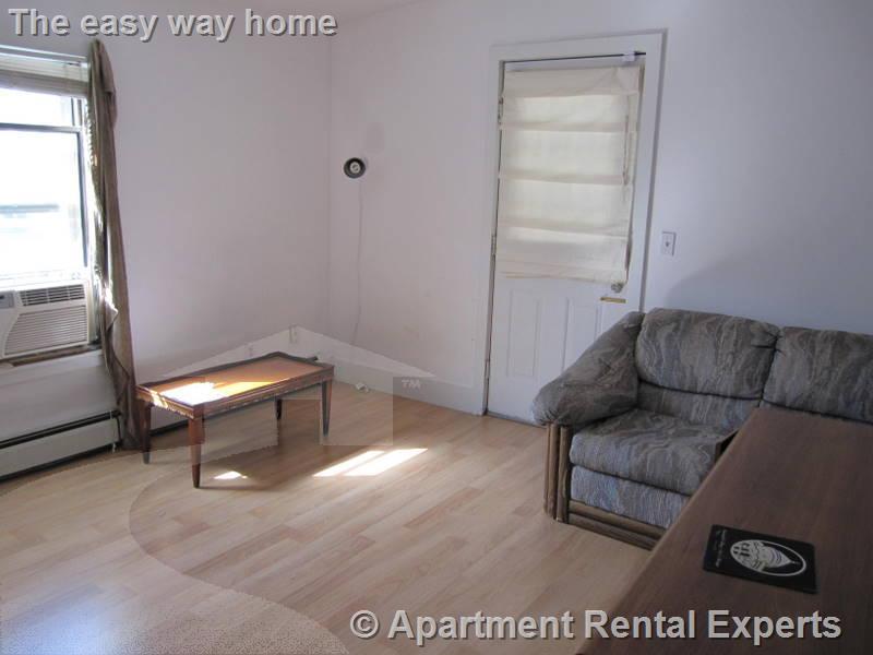 1 bed, 1 bath apartment for rent at 5 Wendell St Unit 4, Harvard Square — photo 2 of 7