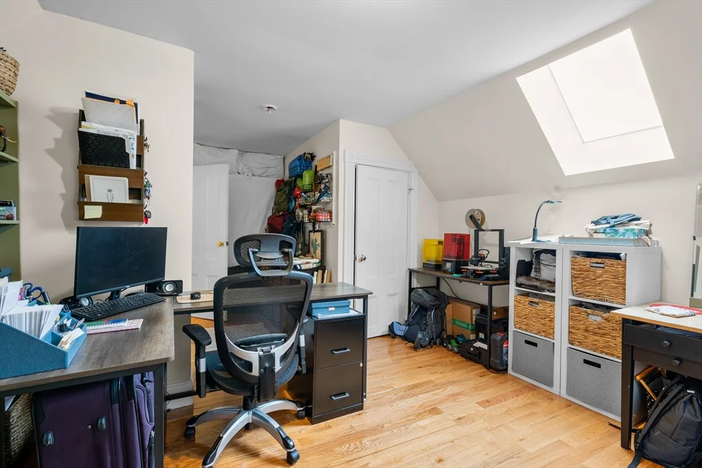 2 bed, 1 bath apartment for rent at 5 Wenham St Unit 3, Jamaica Plain — photo 8 of 10