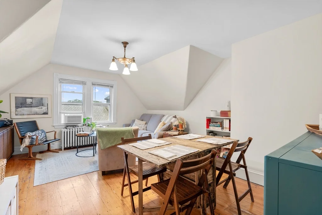 2 bed, 1 bath apartment for rent at 5 Wenham St Unit 3, Jamaica Plain — photo 2 of 10
