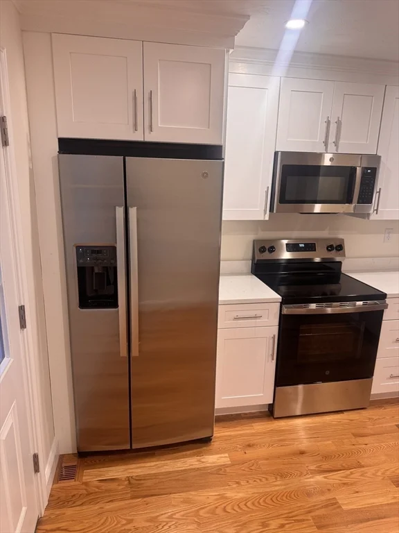 3 bed, 2 bath apartment for rent at 5 West Chapel Unit 1, Abington — photo 5 of 18