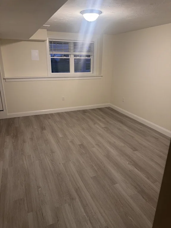 3 bed, 2 bath apartment for rent at 5 West Chapel Unit 1, Abington — photo 8 of 18