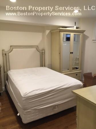 4 bed, 3 bath apartment for rent at 5 Wigglesworth St Unit 1, Mission Hill — photo 10 of 14