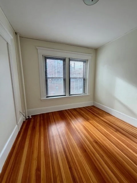 3 bed, 1 bath apartment for rent at 5 Winchester Unit 201, Coolidge Corner — photo 10 of 14