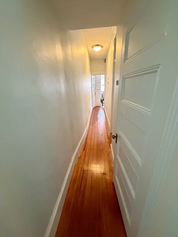 2 bed, 1 bath apartment for rent at 5 Winchester Unit 302, Coolidge Corner — photo 9 of 11