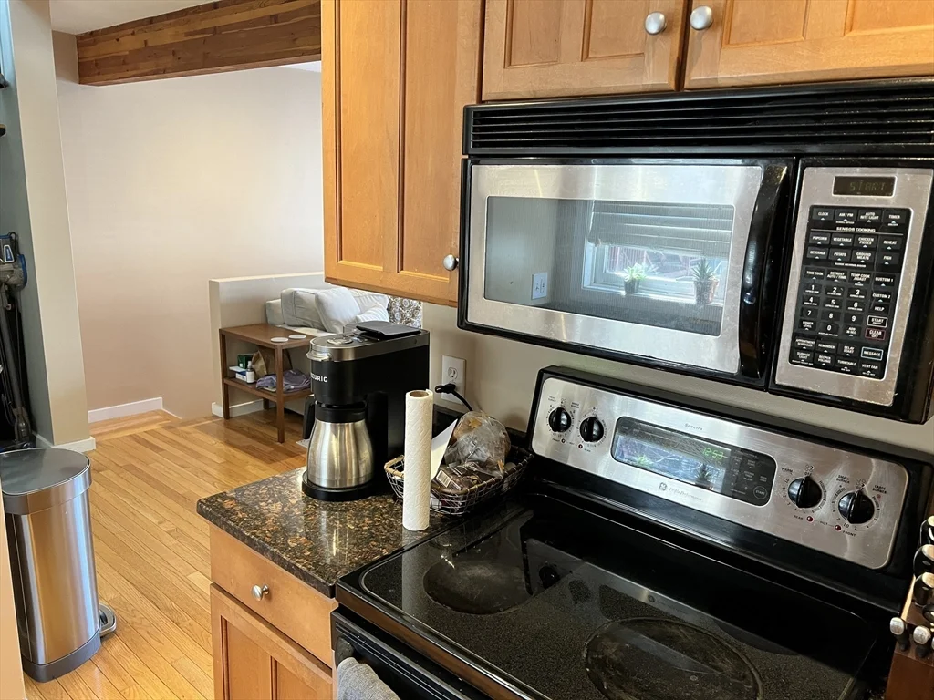 1 bed, 1 bath apartment for rent at 5 Winthrop St Unit 2, Charlestown — photo 8 of 27