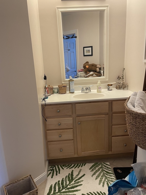 2 bed, 2 bath apartment for rent at 5 Woodman Way Unit 202B, Newburyport — photo 5 of 9