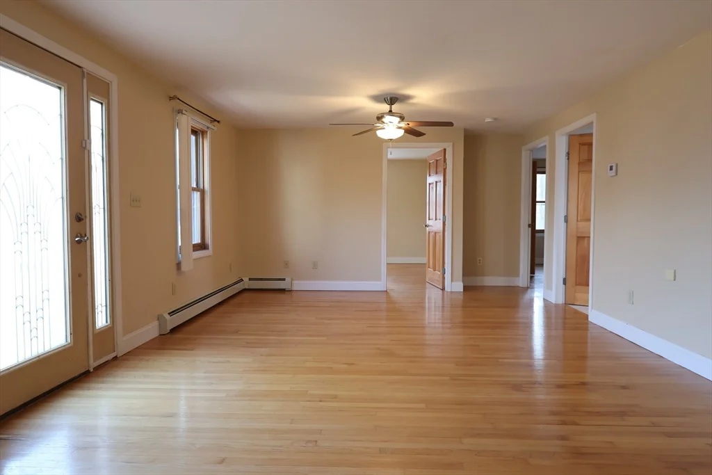 2 bed, 1 bath apartment for rent at 5 Yankee Way Unit 2, Dartmouth — photo 3 of 13