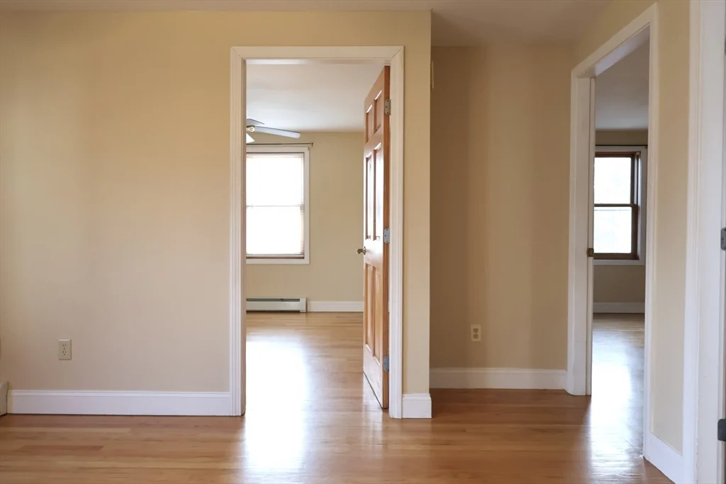 2 bed, 1 bath apartment for rent at 5 Yankee Way Unit 2, Dartmouth — photo 7 of 13