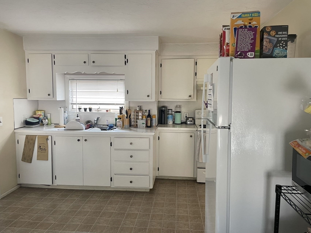 2 bed, 1 bath apartment for rent at 50-52 Alden St Unit 2, Ashland — photo 33 of 41