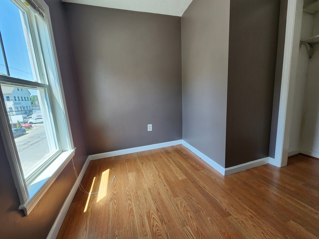 2 bed, 1 bath apartment for rent at 50-52 Alden St Unit 2, Ashland — photo 10 of 41