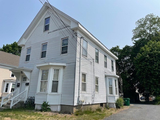 2 bed, 1 bath apartment for rent at 50-52 Alden St Unit 2, Ashland